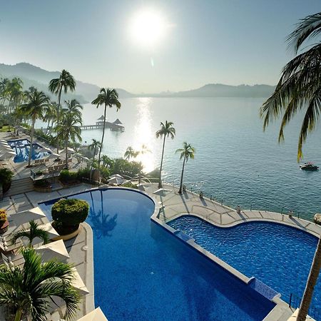 Hotel Camino Real Acapulco Diamante Esterno foto The swimming pool at the InterContinental Nha Trang