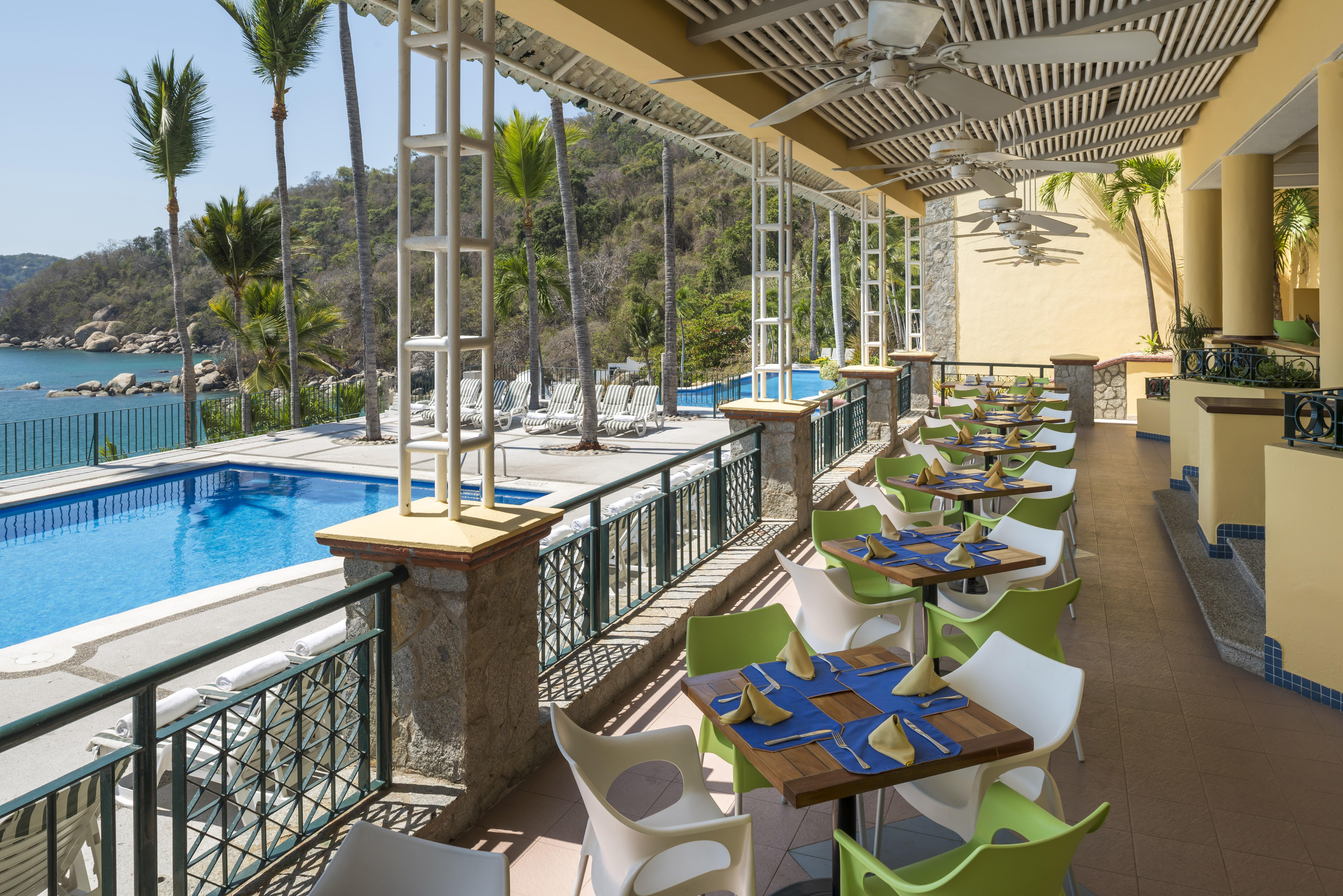 Hotel Camino Real Acapulco Diamante Esterno foto The Cove at Hard Rock Hotel Vallarta