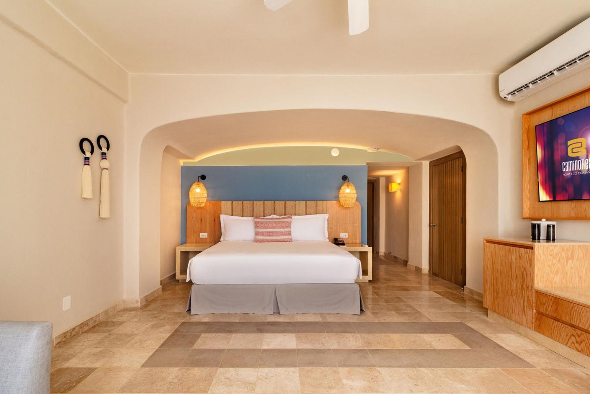 Hotel Camino Real Acapulco Diamante Esterno foto Junior Suite