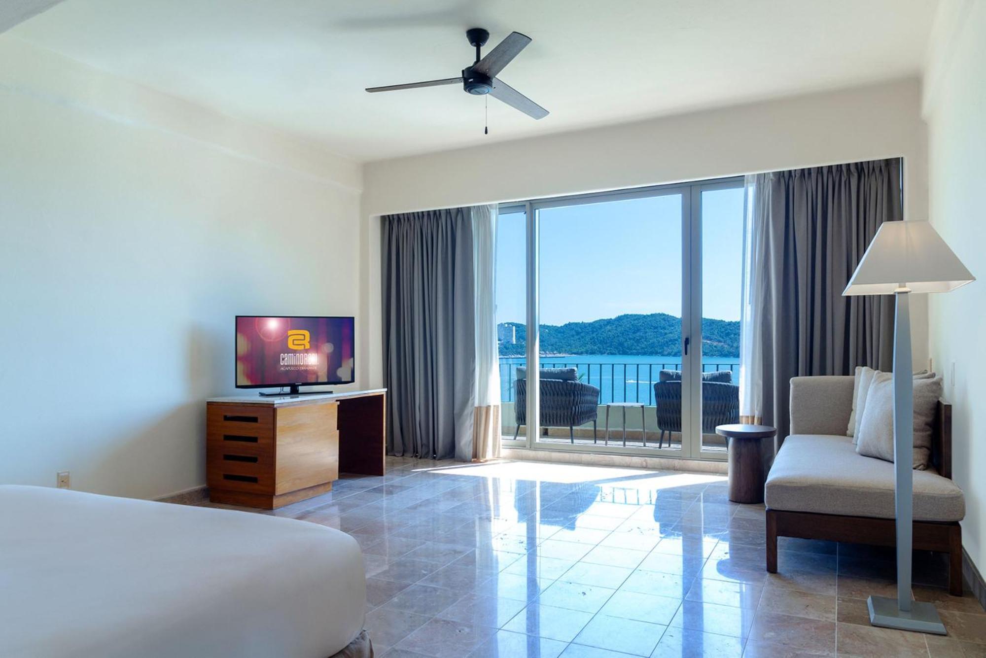Hotel Camino Real Acapulco Diamante Esterno foto A room at the hotel